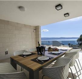 5 bedroom beachfront villa with heated pool near Omis, sleeps 9